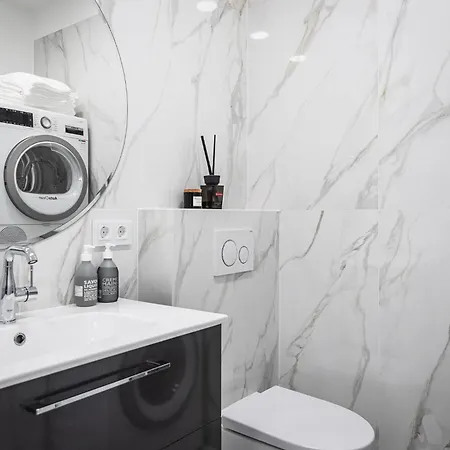 J&d Vanagupes Apartamentai פלאנגה